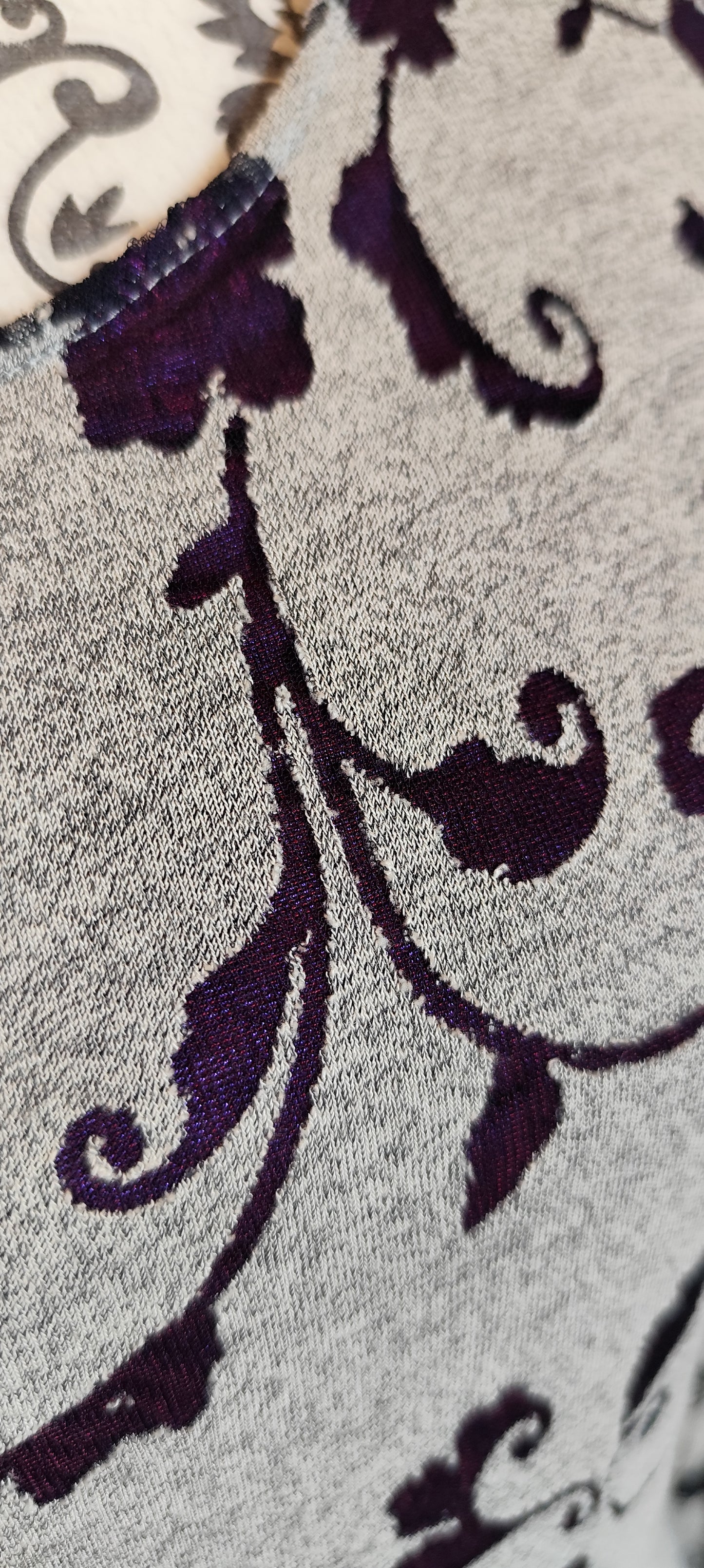 Robe gris-violet