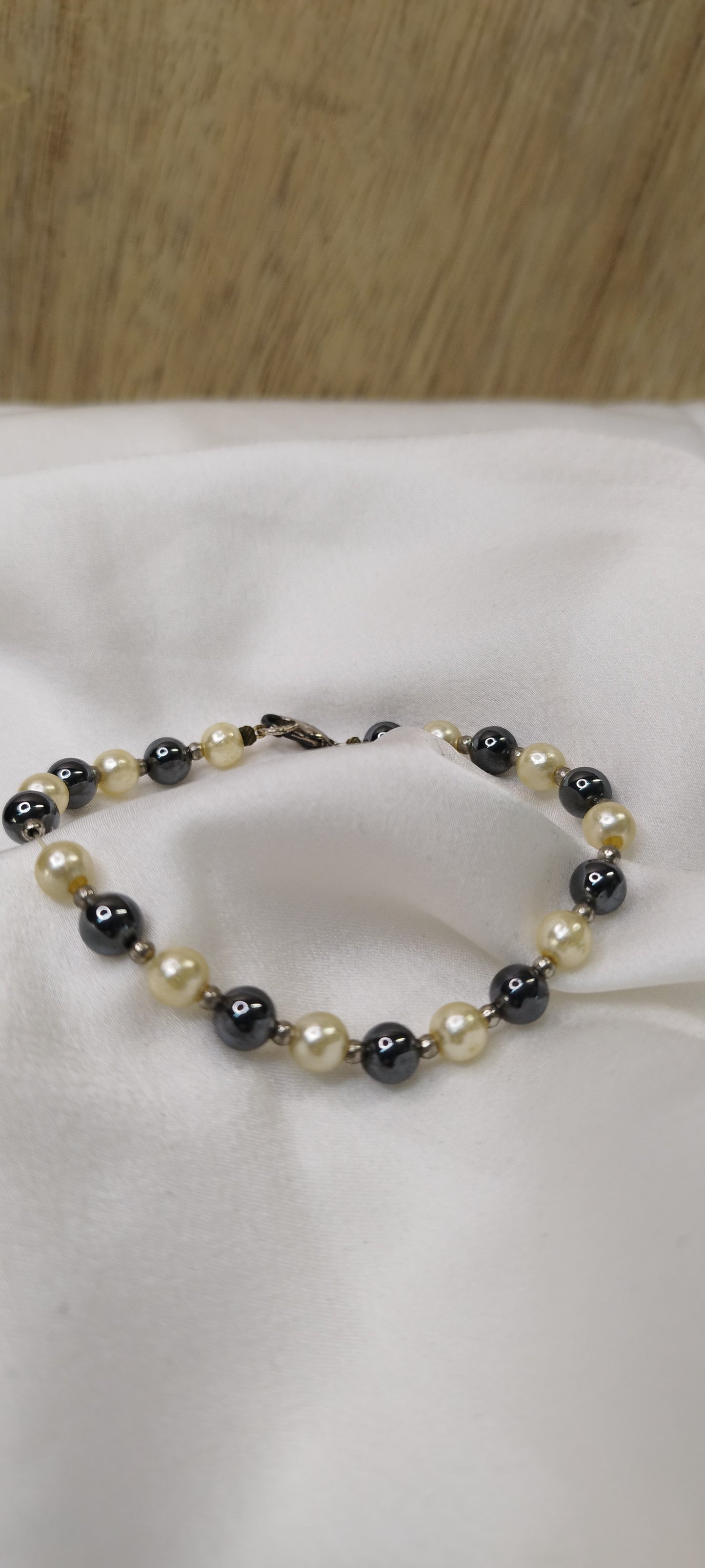Bracelet fausse perle