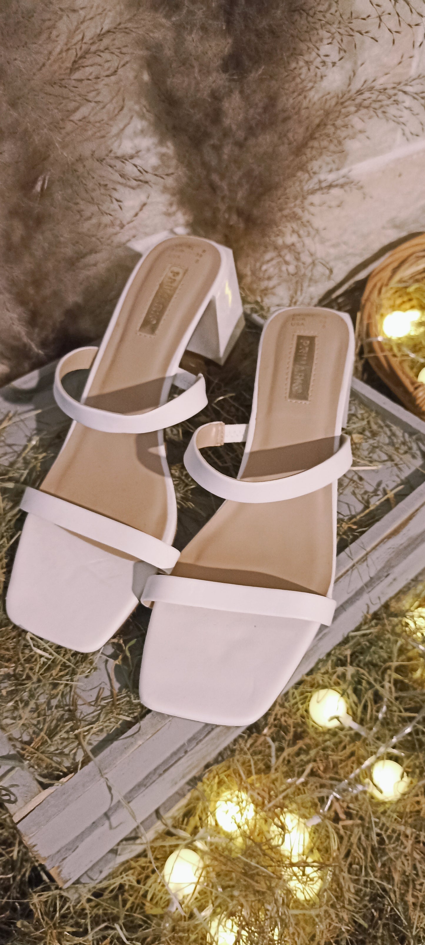 Sandales à talons carré Primark taille 39 blanc 12€