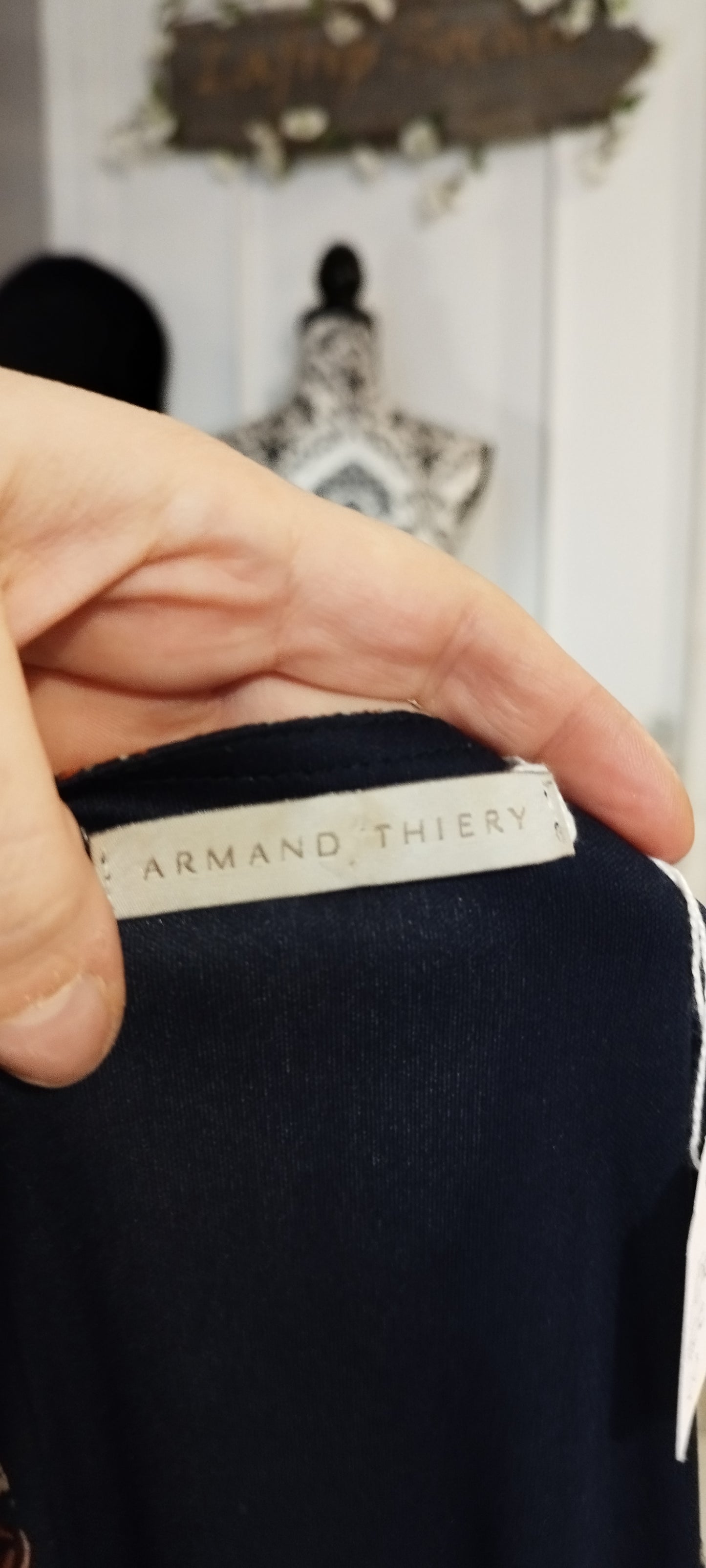 Robe Armand Thiery