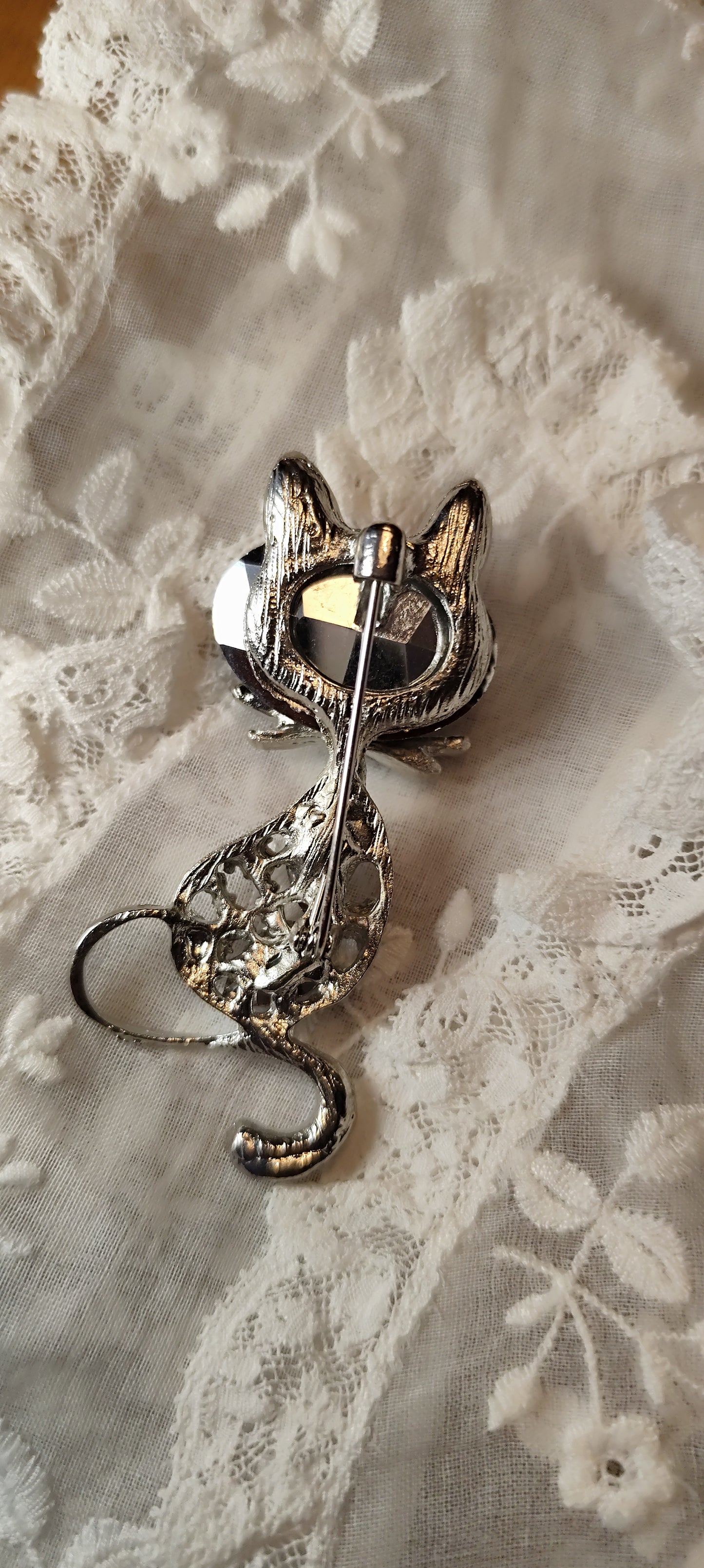 Broche féline
