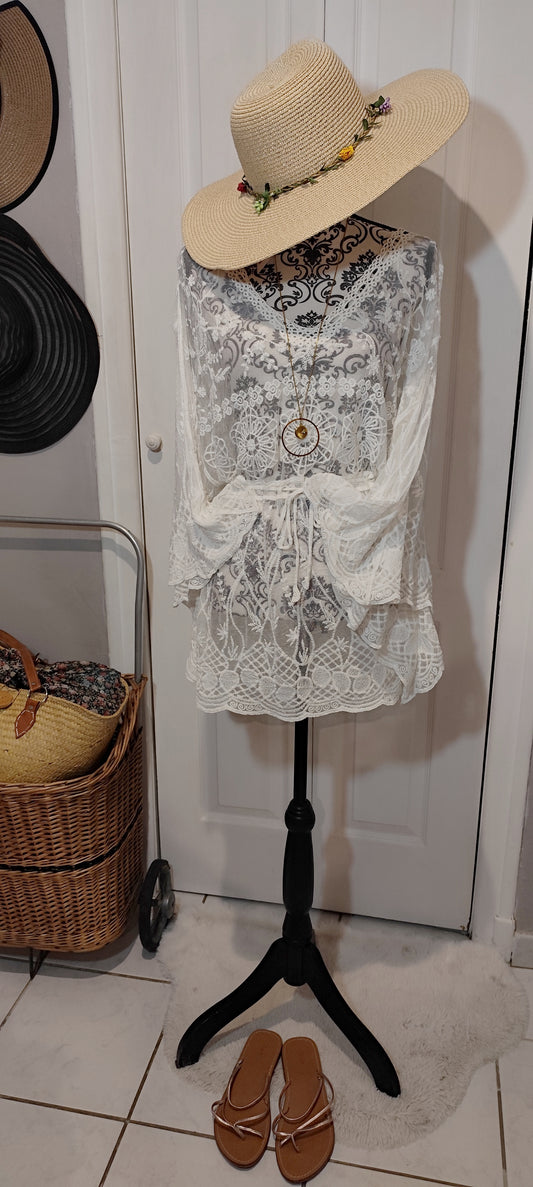 Tunique dentelle
