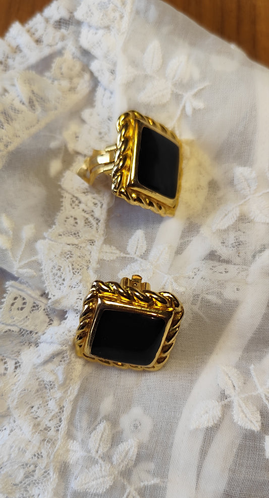 Boucles d'oreilles clips carrés